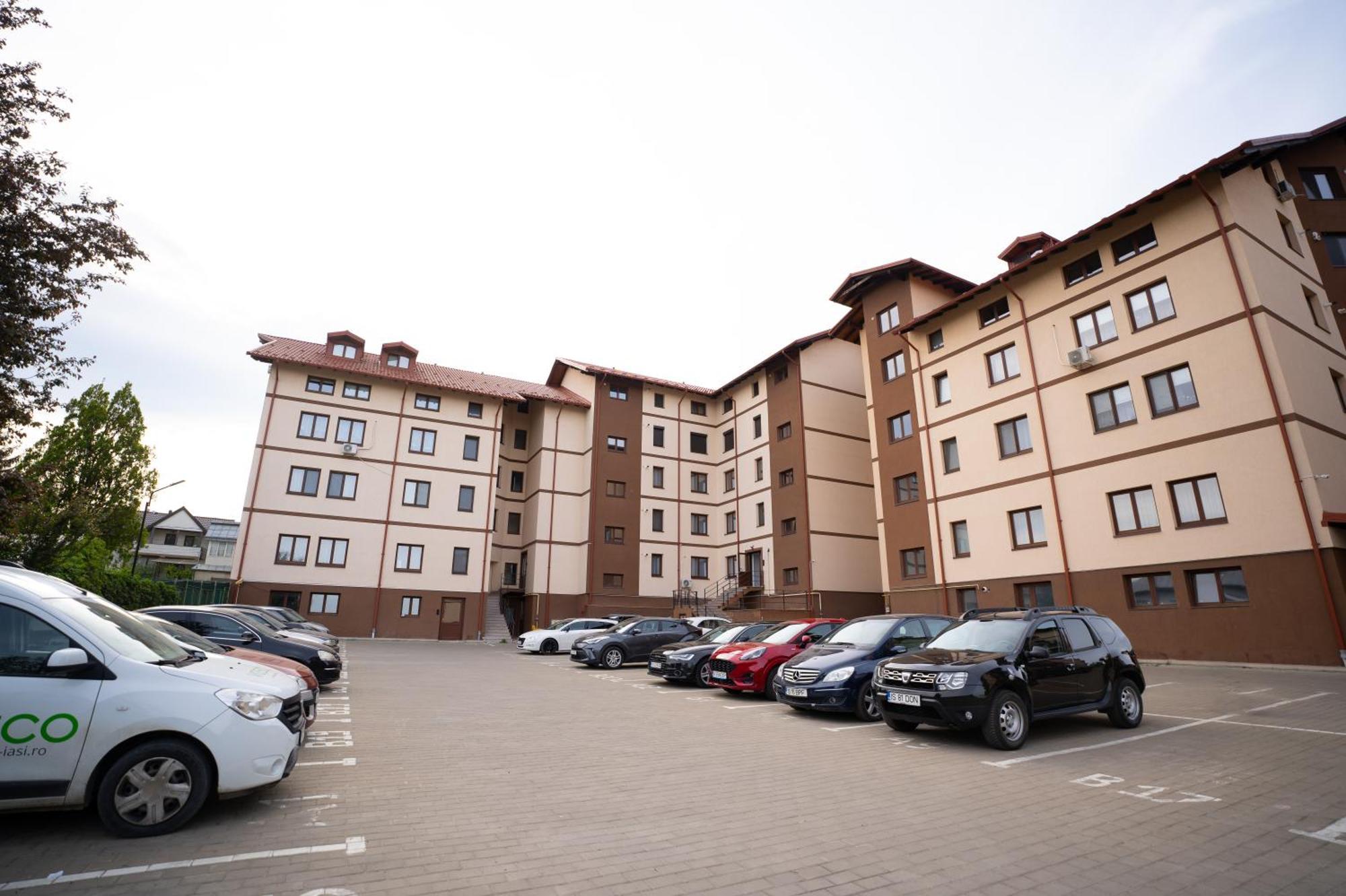 Alex 1 Apartament Iasi Bagian luar foto